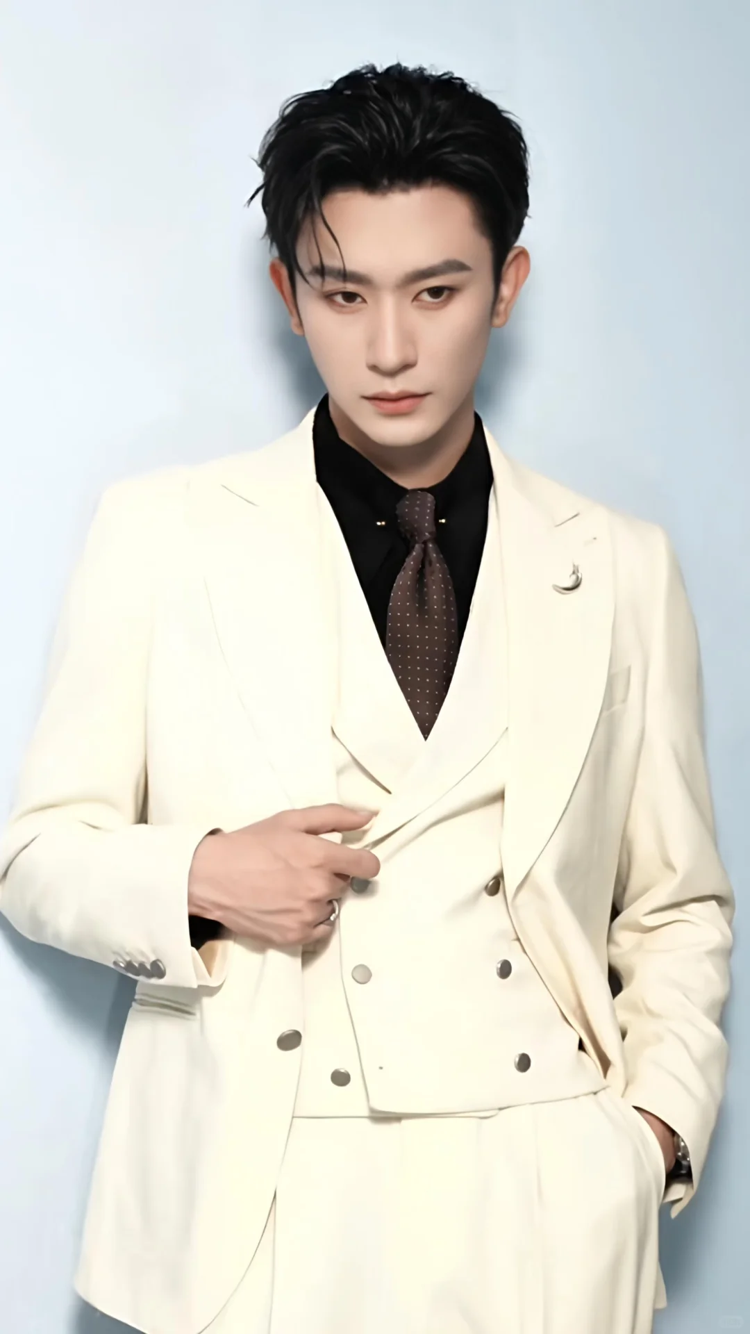 最帅的永远在下一套