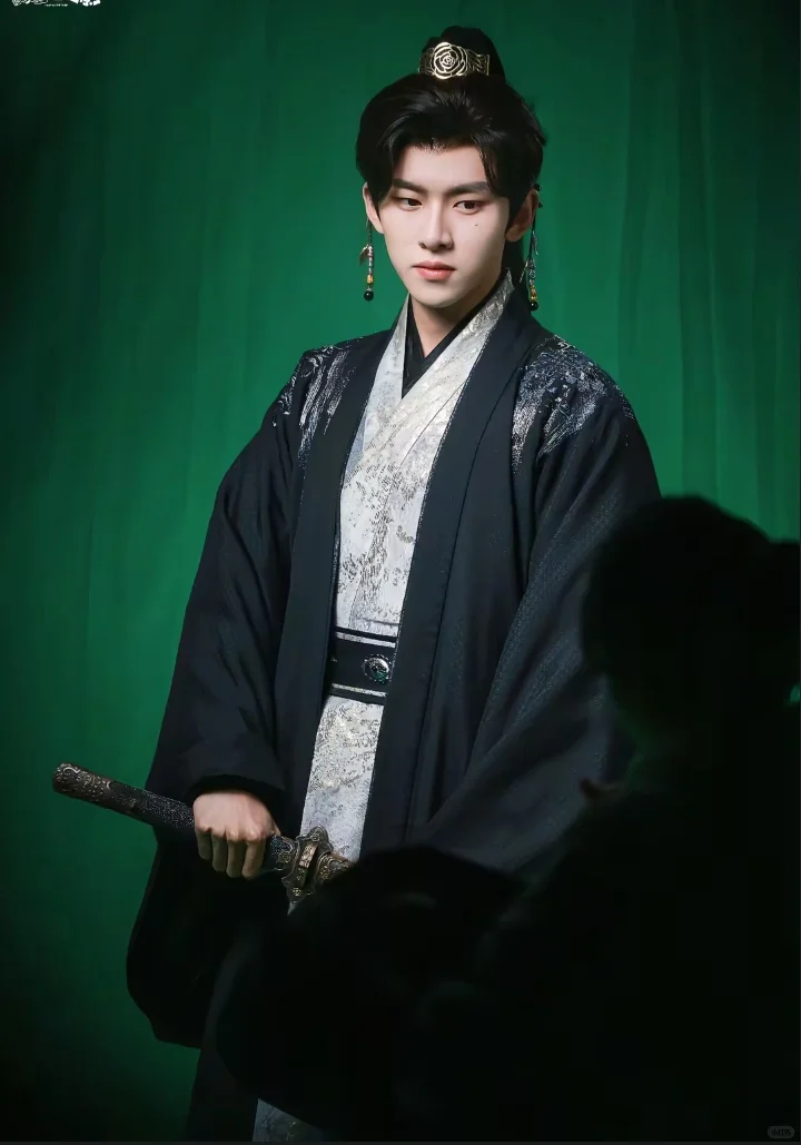 巨上头！！！导演赶快递本子，二搭！！！