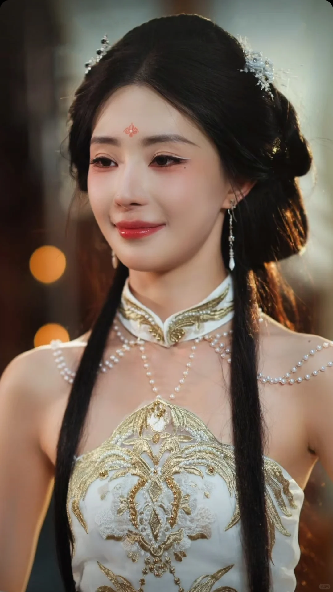 🍅🍆免费短剧 | 穿书，帝王拥有读心术