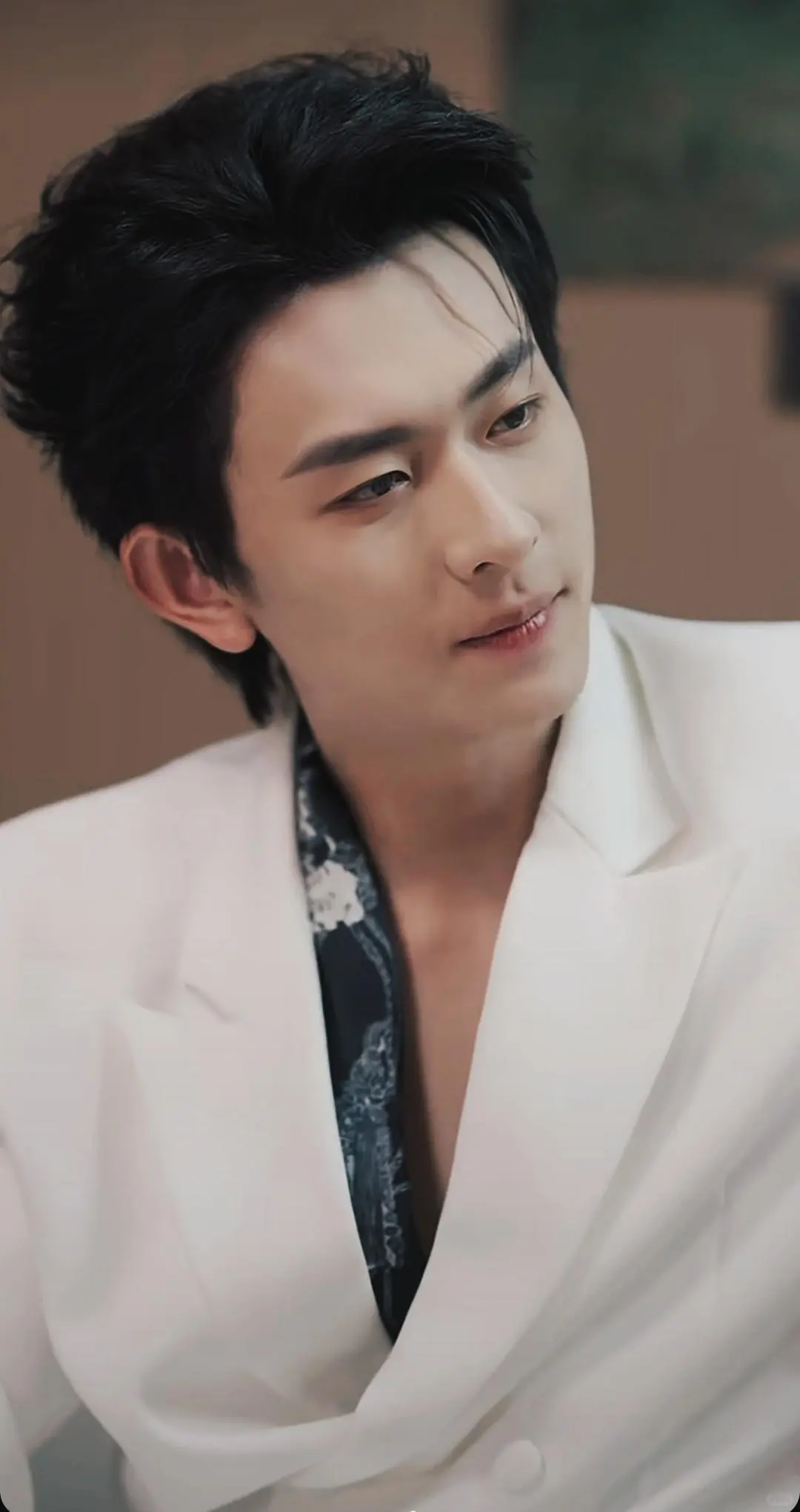 本期测评：她只有三分乖