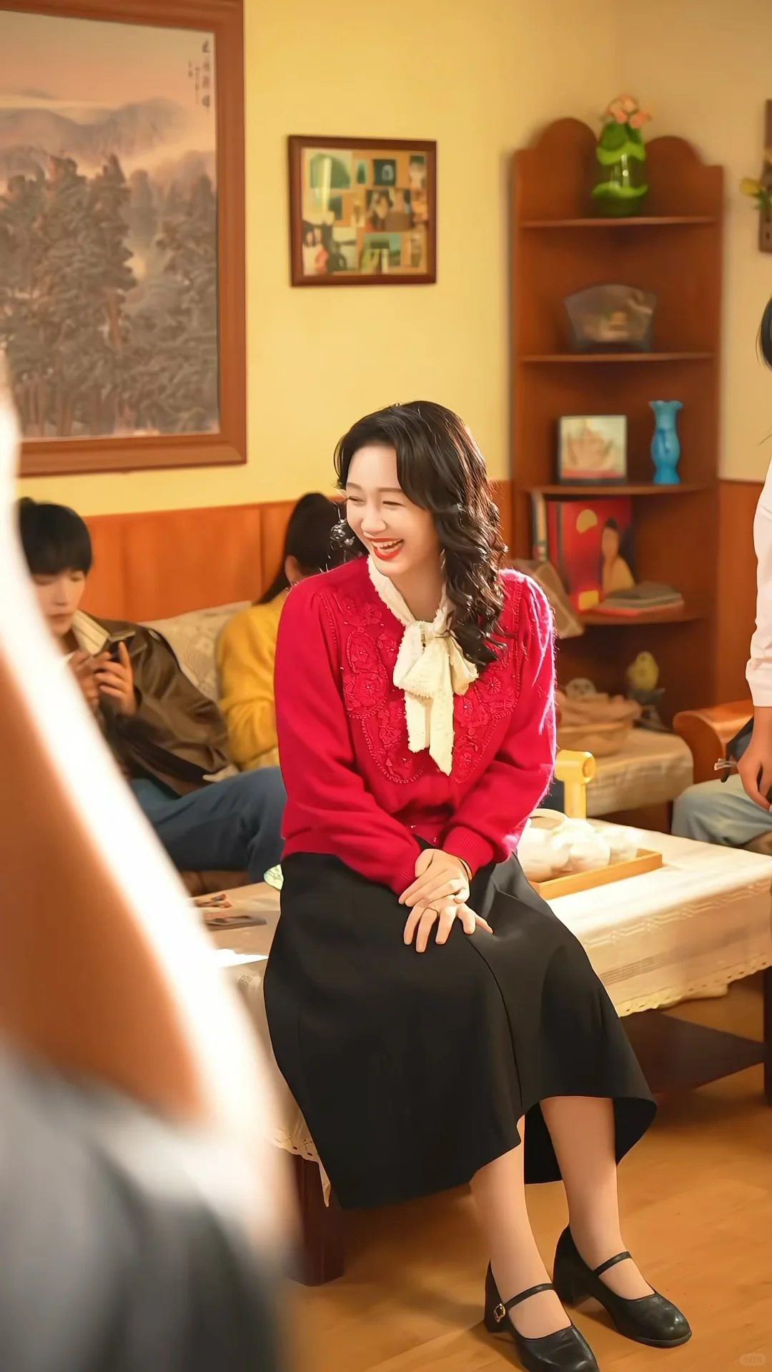 💥爆款短剧《家里家外》的第二部终于来啦❗️