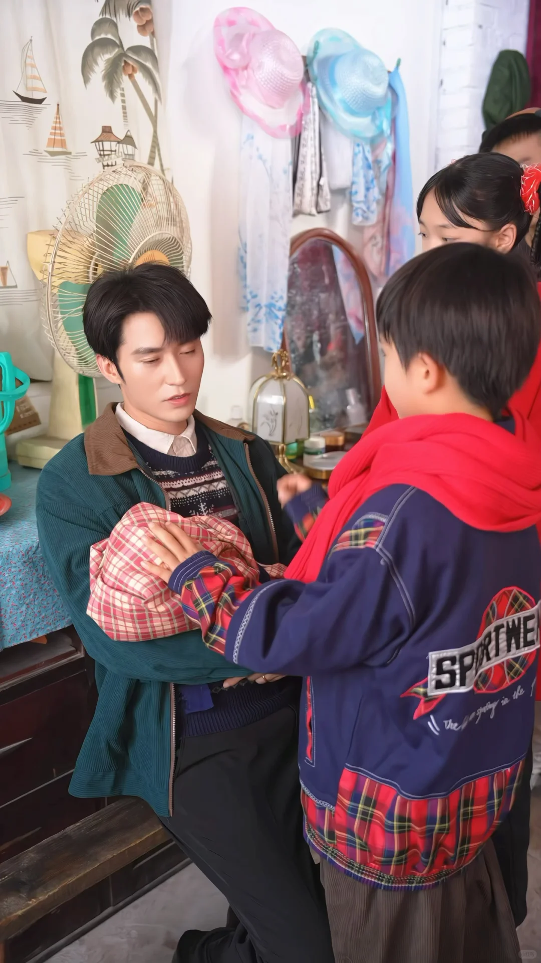 💥爆款短剧《家里家外》的第二部终于来啦❗️