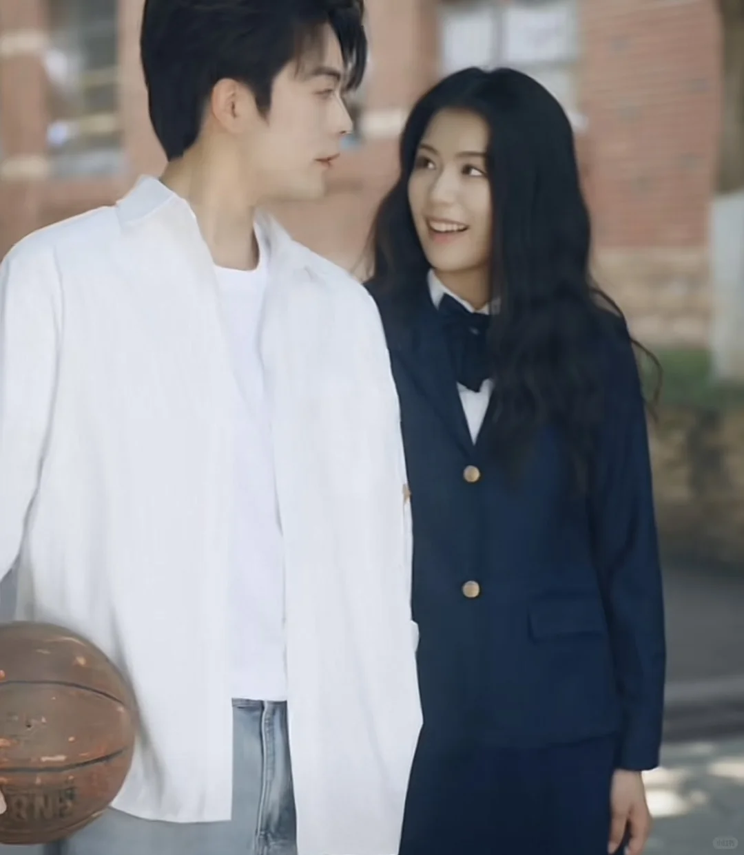 ⚡️ 短剧界的黑马!