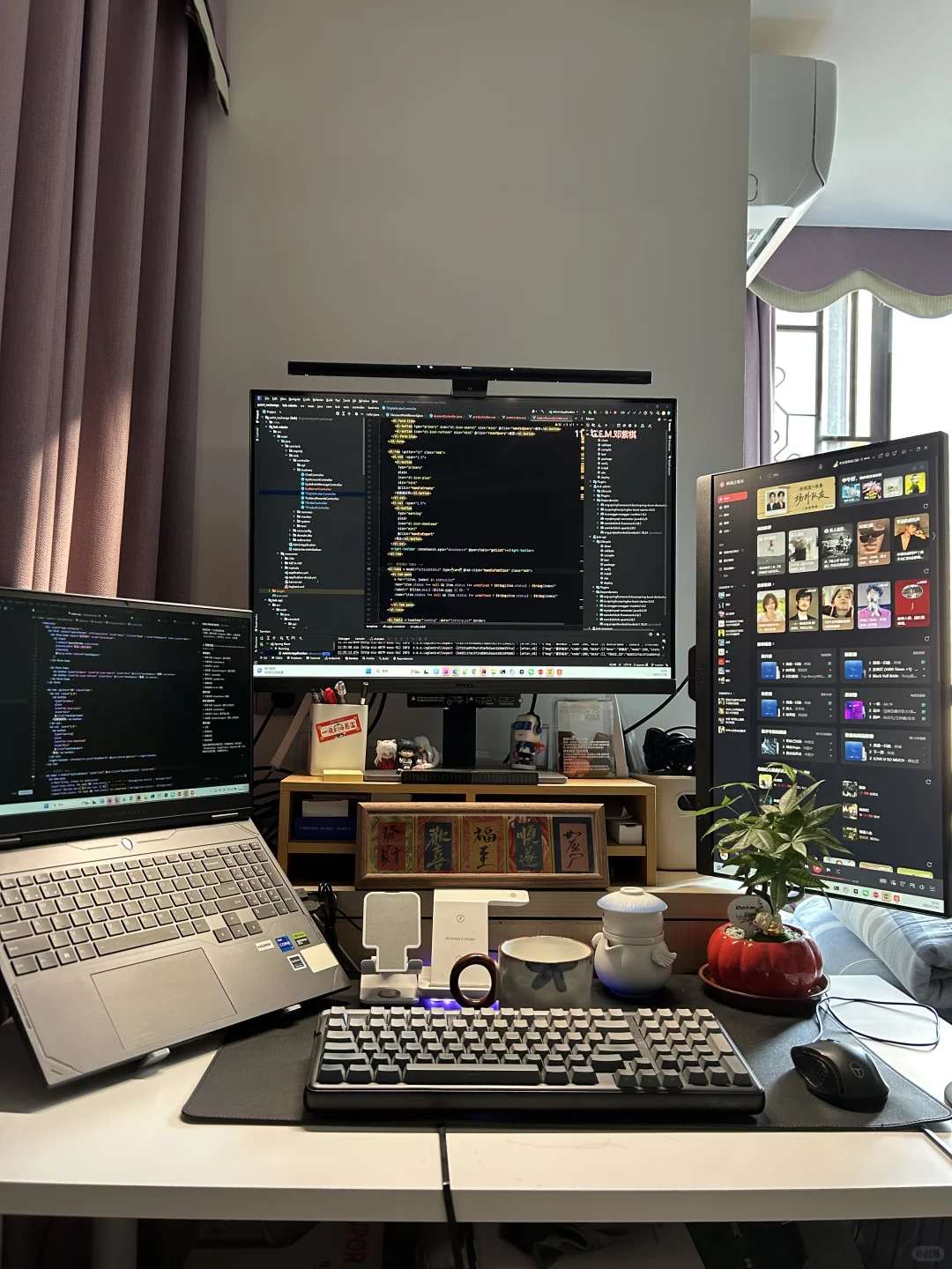 28岁程序员,周末不休息,接私活还房贷