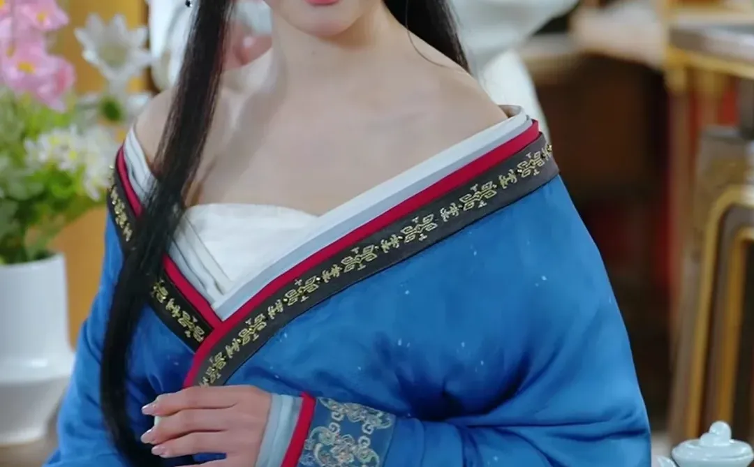 🍅🍆免费短剧 | 将军府茶香四溢