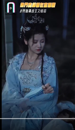 女主扮母親,竟智救攝政王!🔥