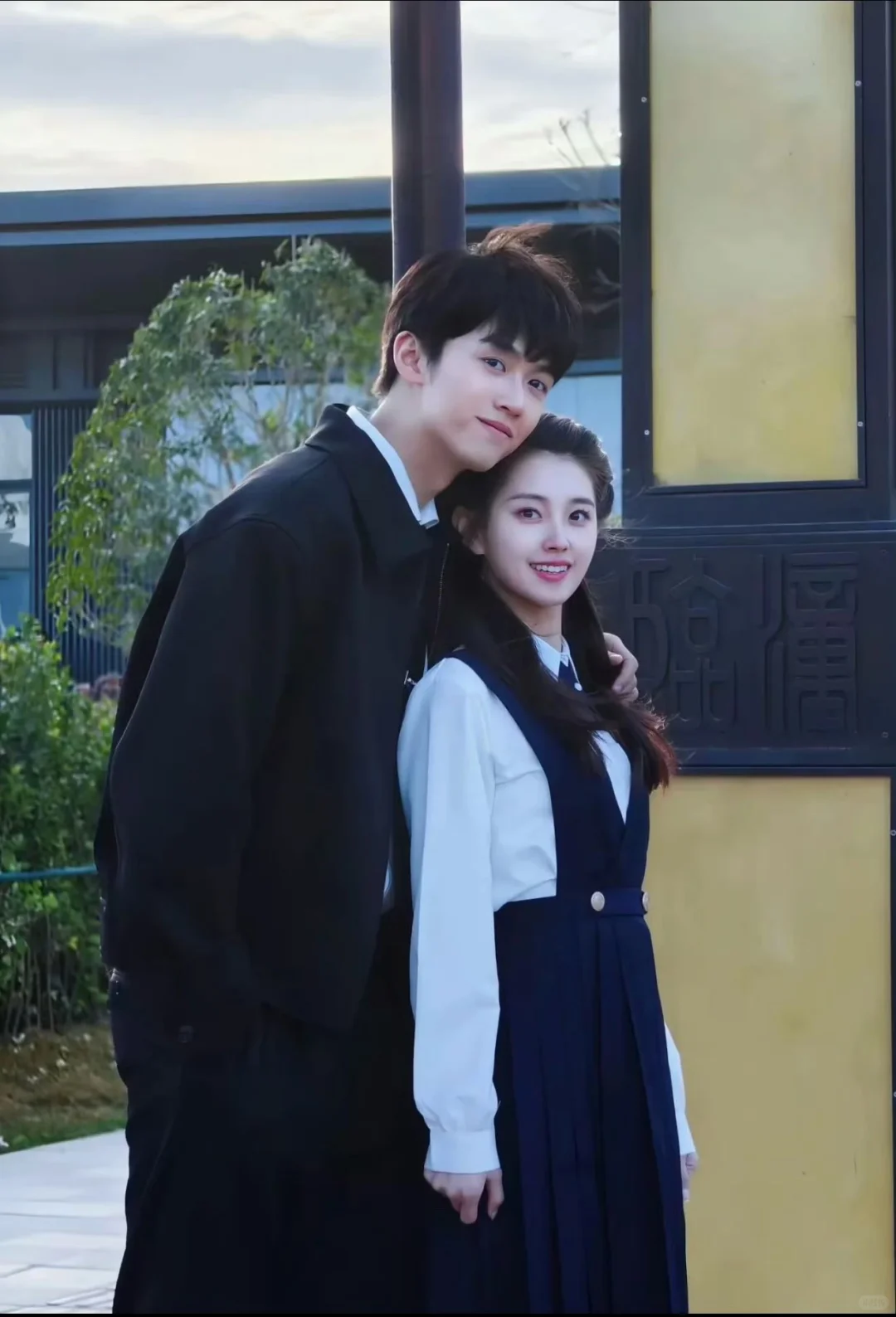 🆘红温cp‼️清冷穷困校花❌痞帅多金校霸