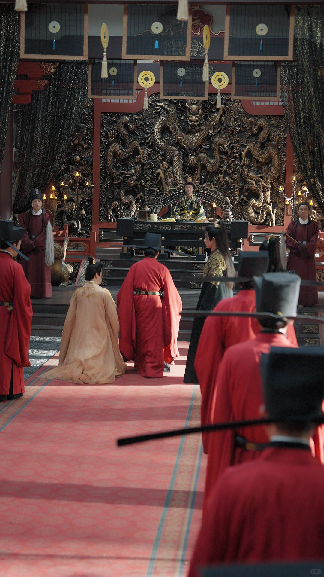 短剧调色《开局入洞房，被迫争天下》