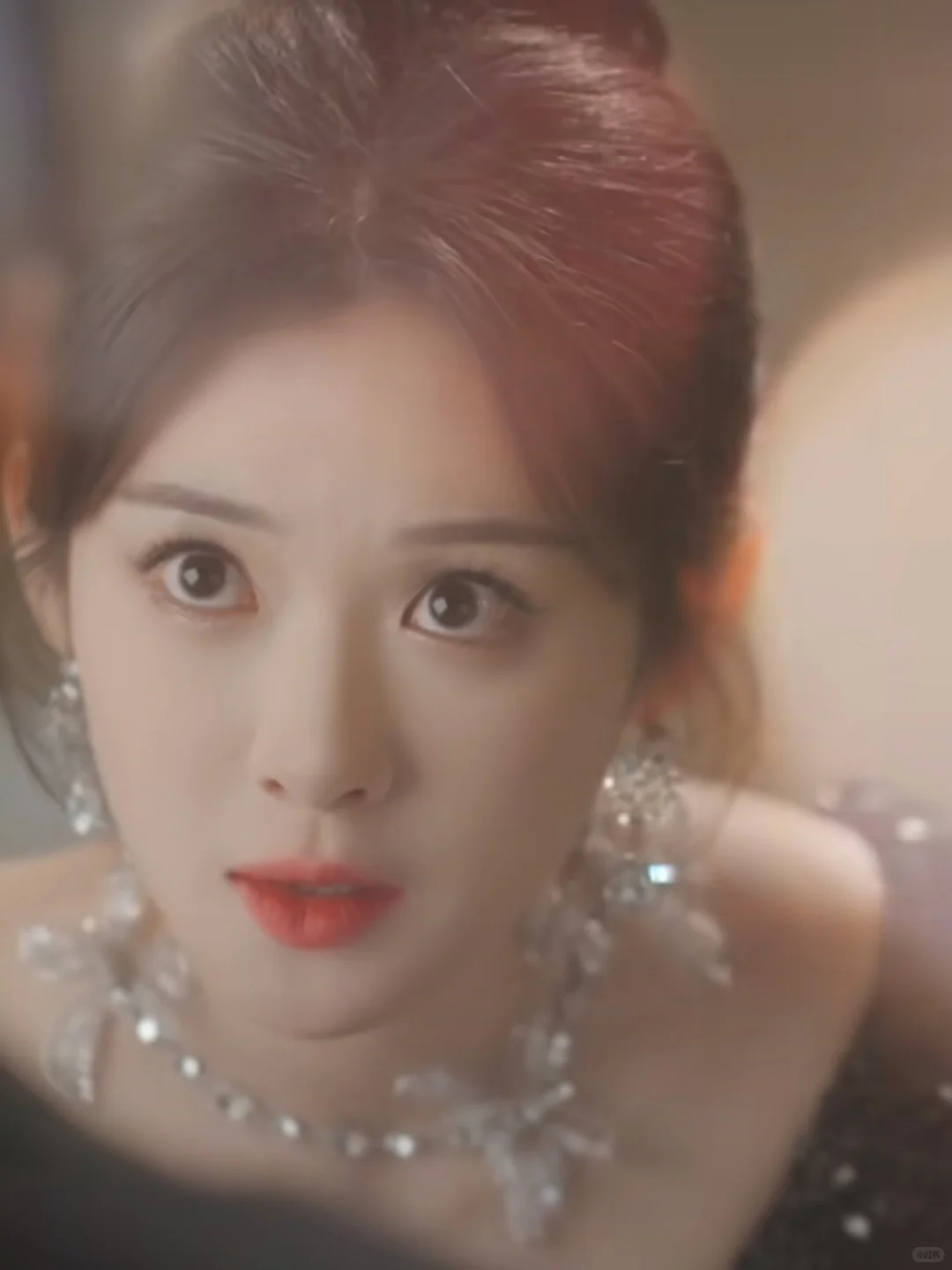 娱乐圈短剧:直球女主x高岭之花男主