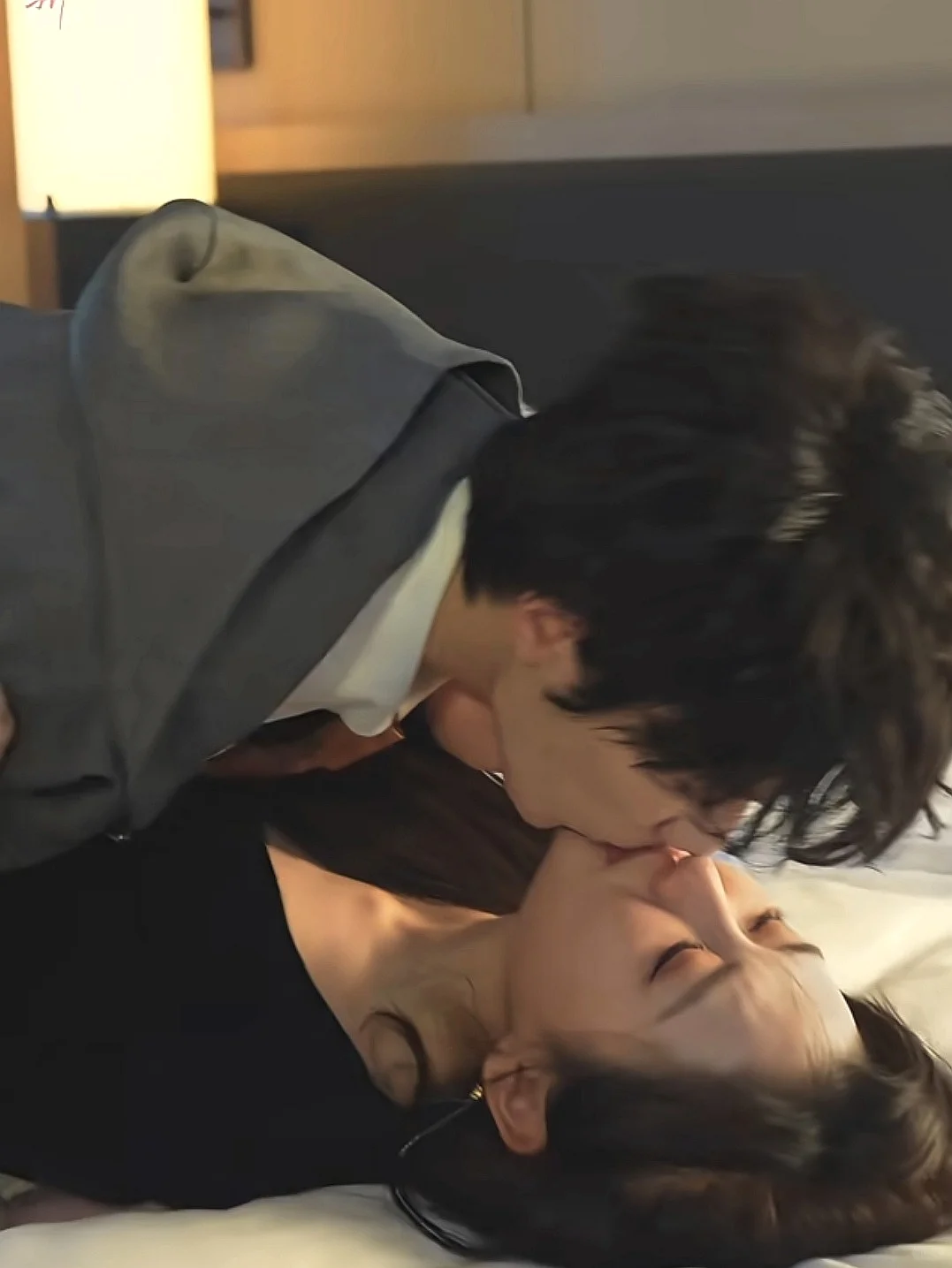 终于播了❗️这是我能免费看的吗🙈看爽了