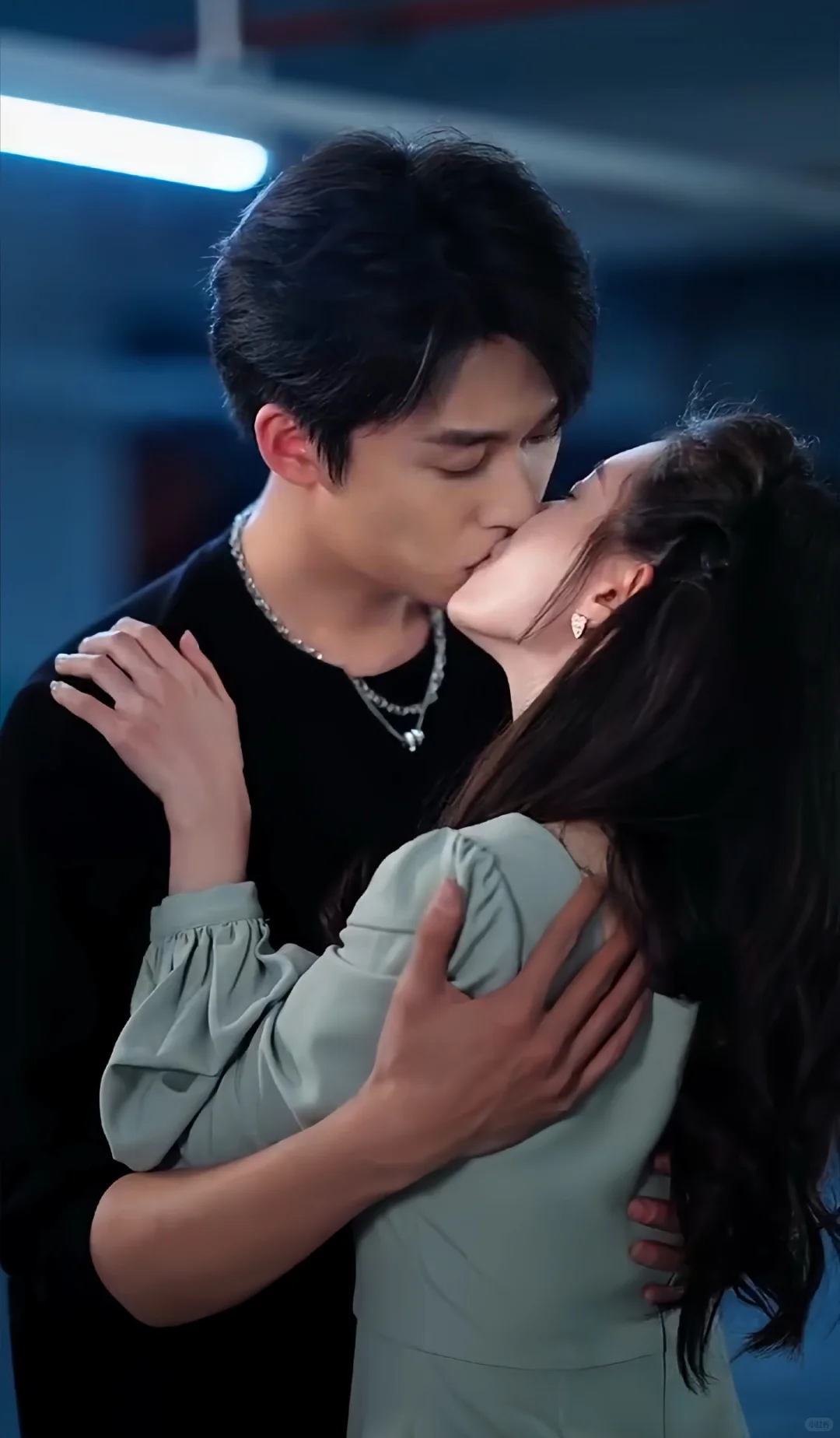 🆘红温cp‼️清冷穷困校花❌痞帅多金校霸