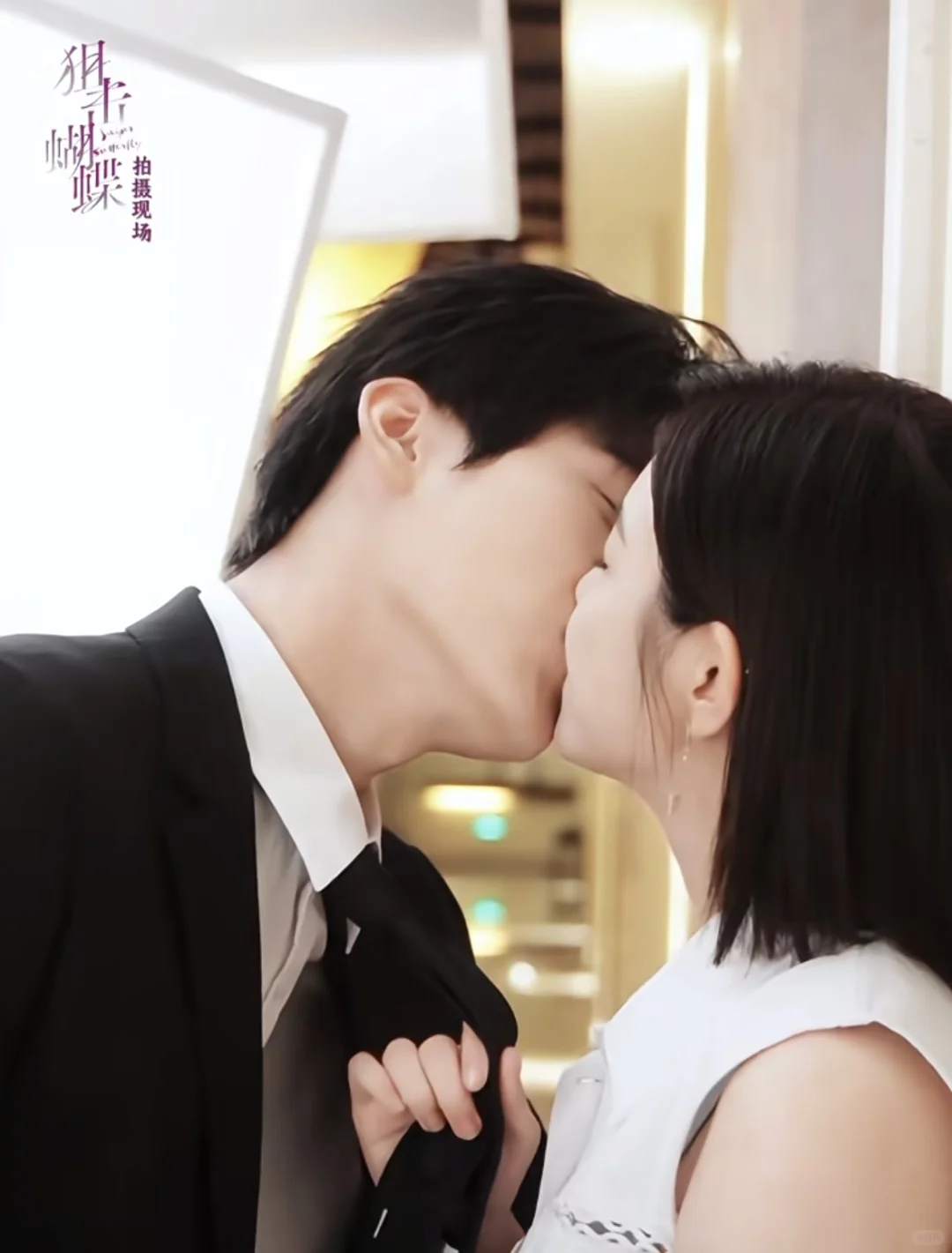 终了播了‼️禁忌姐弟恋“姐姐,我不是孩子了”