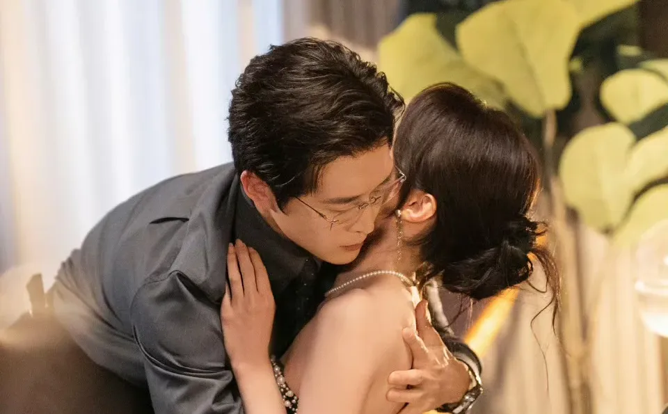 职场人狠狠共情!听花岛新短剧太真实了!