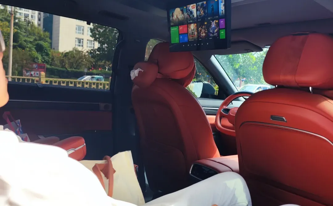 教你008音乐软件怎么选