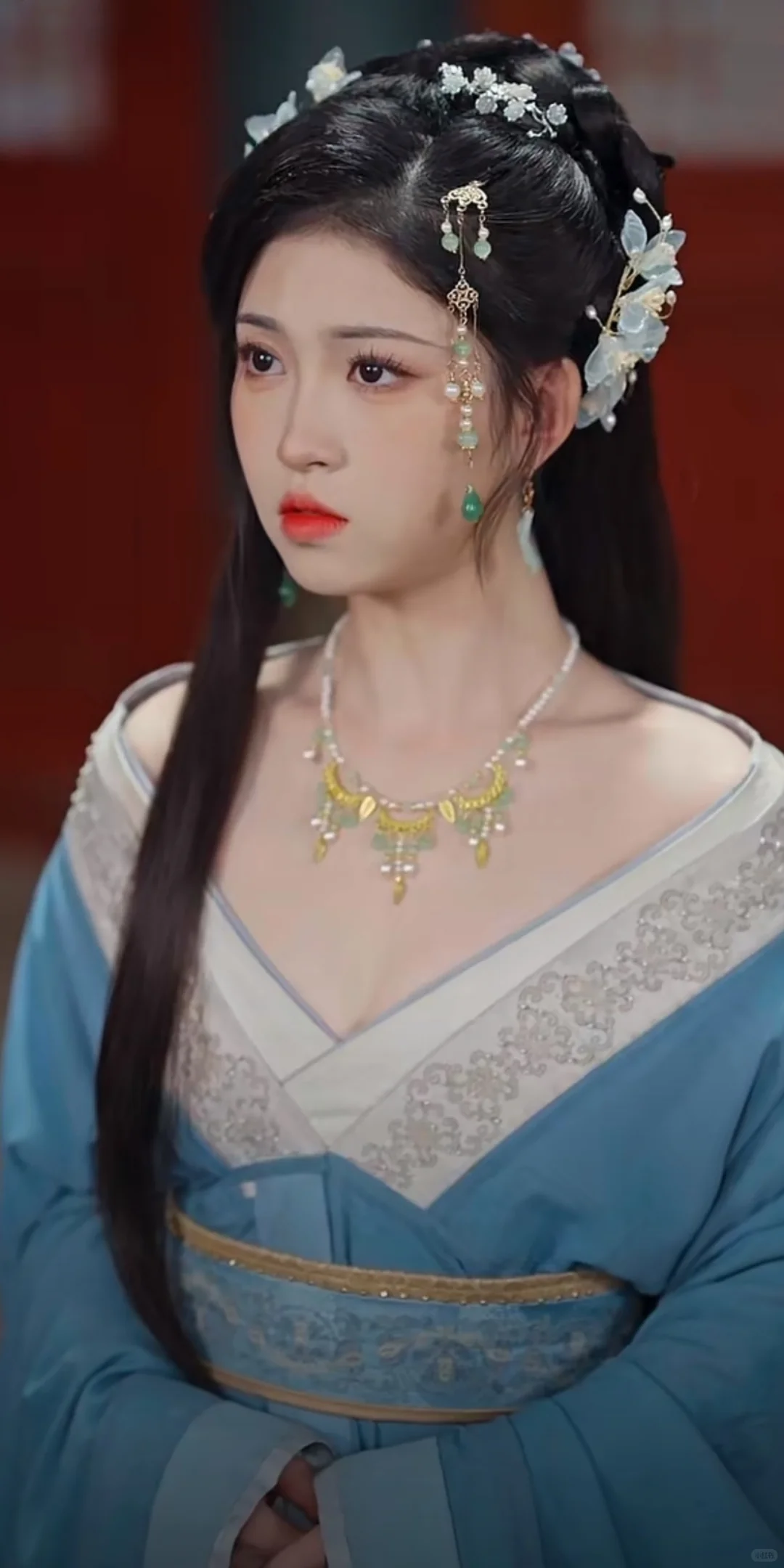 🍅🍆免费短剧 | 娇诱，一人分饰两角