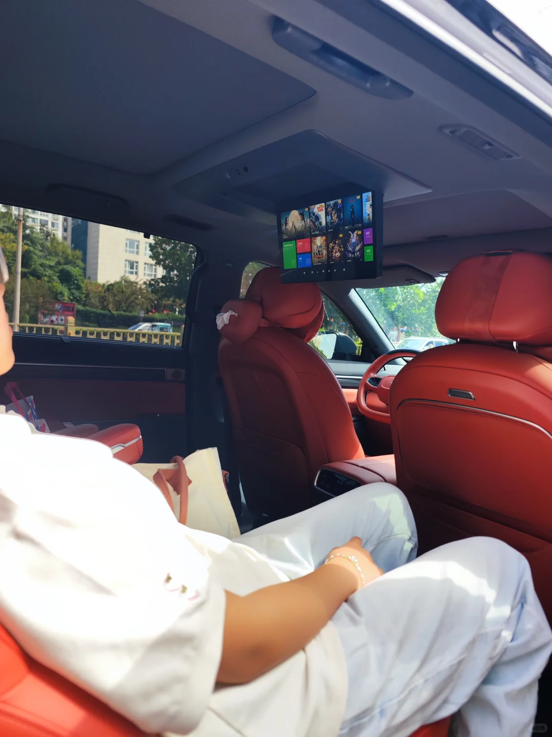 教你008音乐软件怎么选