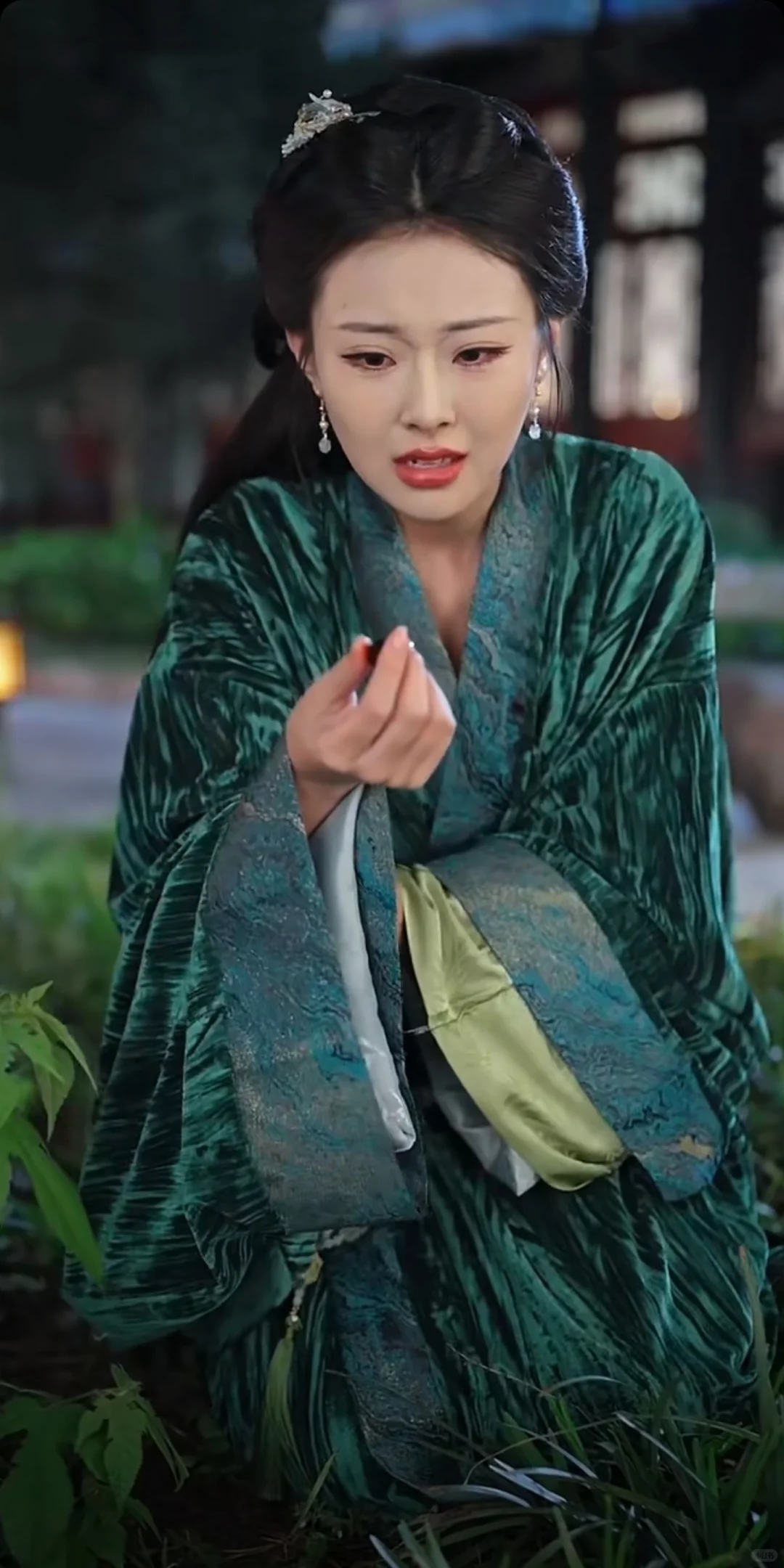 🍅🍆免费短剧 | 娇诱，一人分饰两角