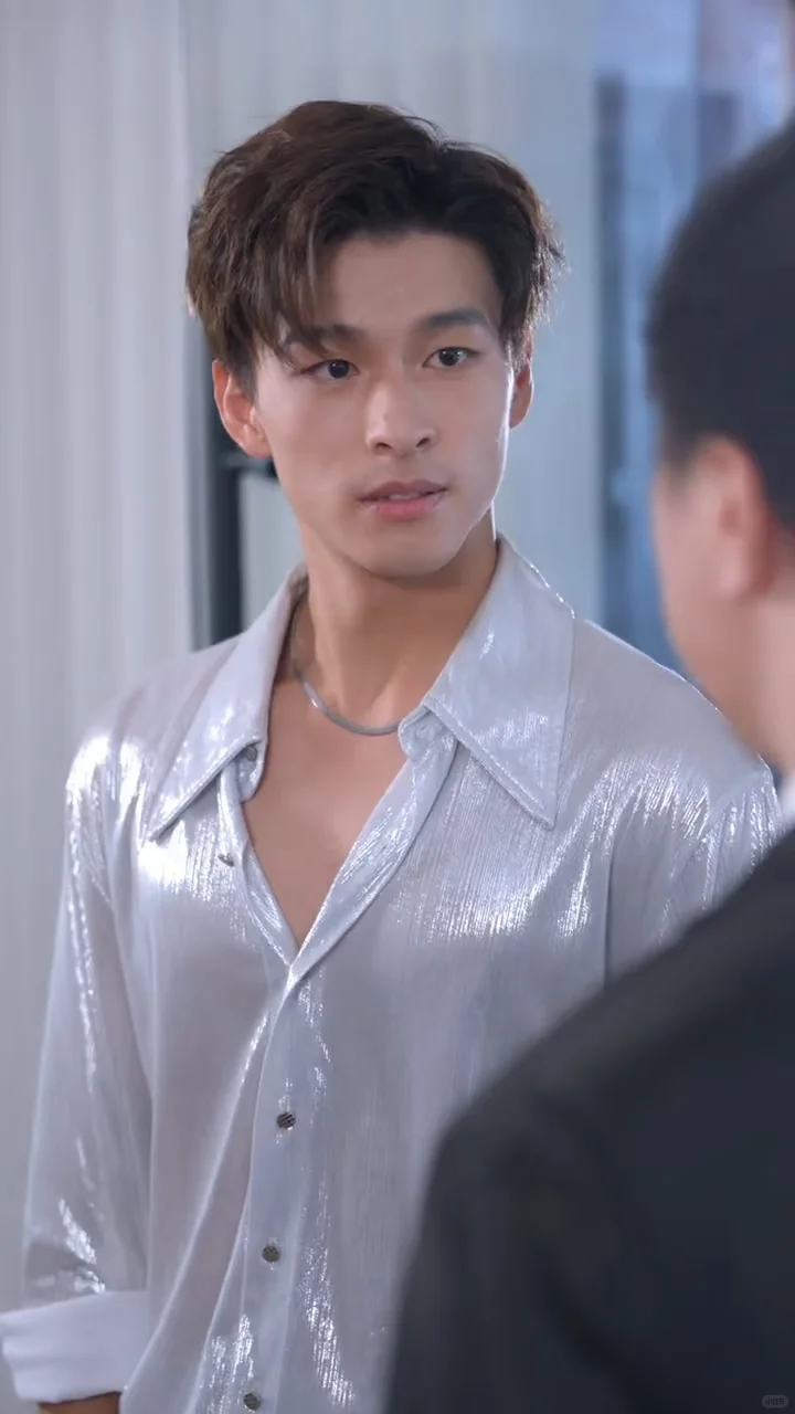 国产短剧《夜色藏娇》