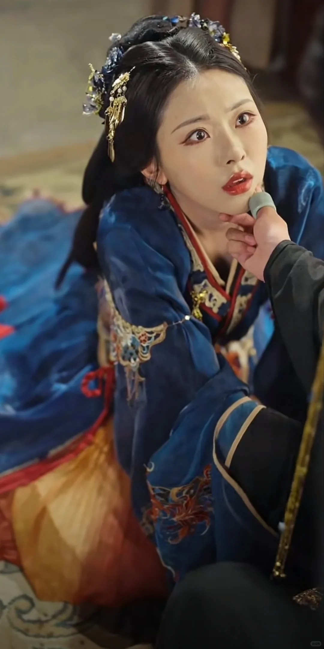 🍅🍆免费短剧 | 娇诱，一人分饰两角