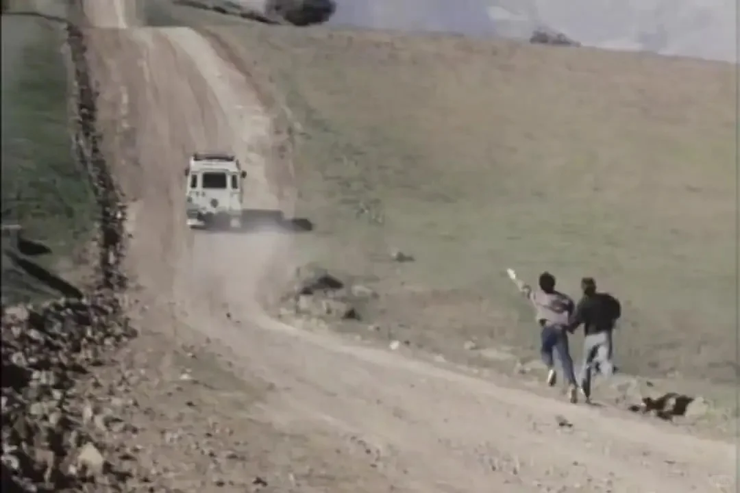 电影《让风带着我起飞》