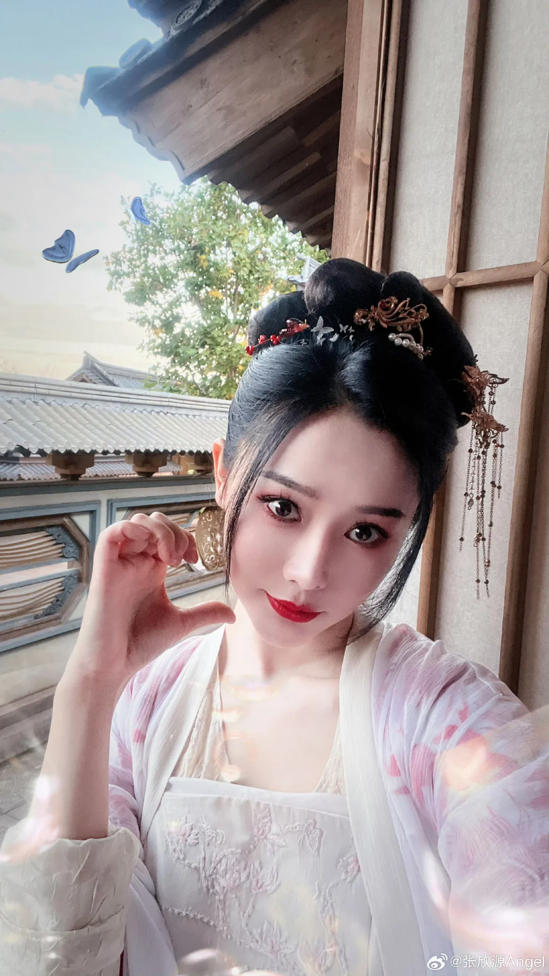 最喜欢看她演的剧 她是我最喜欢的女主