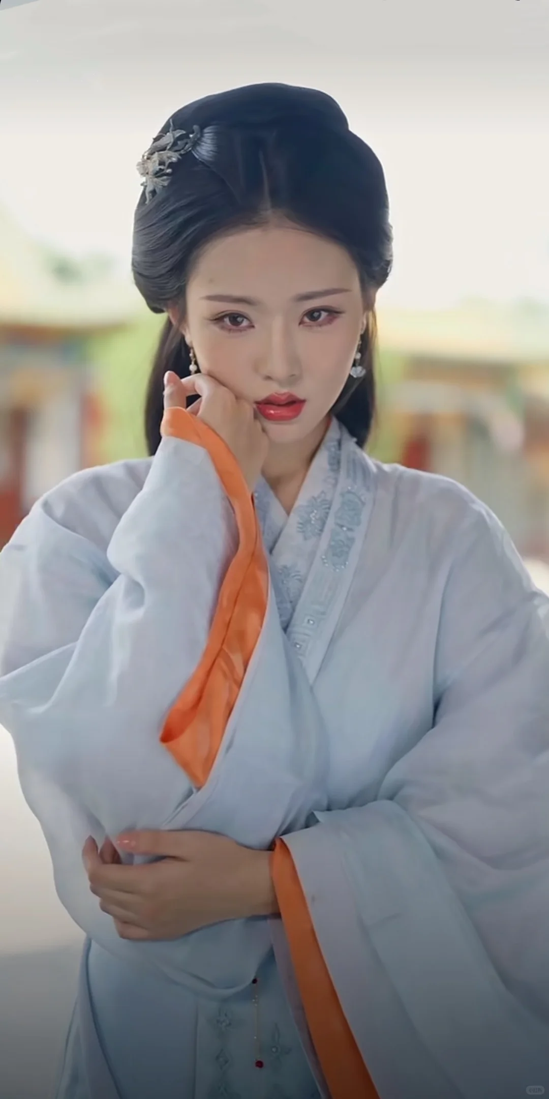 🍅🍆免费短剧 | 娇诱，一人分饰两角