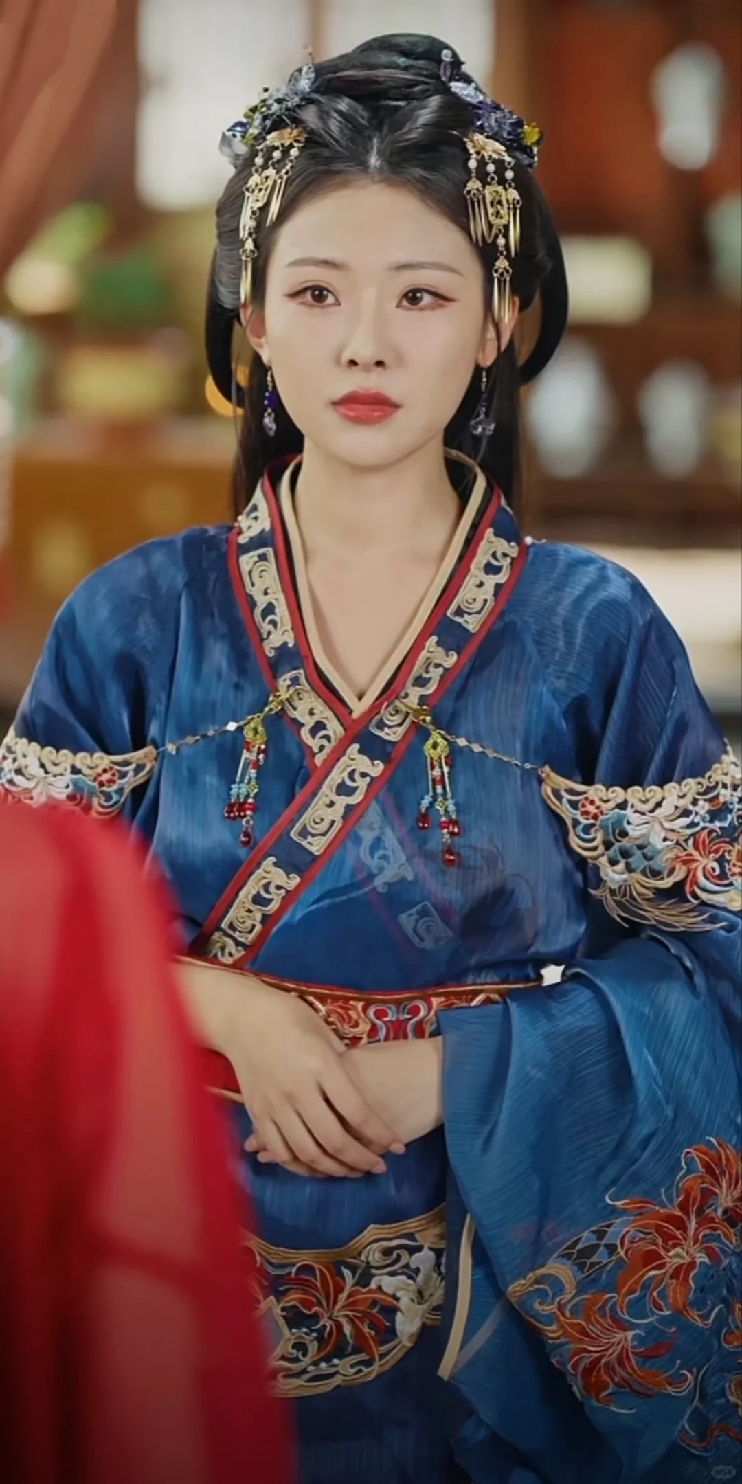 🍅🍆免费短剧 | 娇诱，一人分饰两角