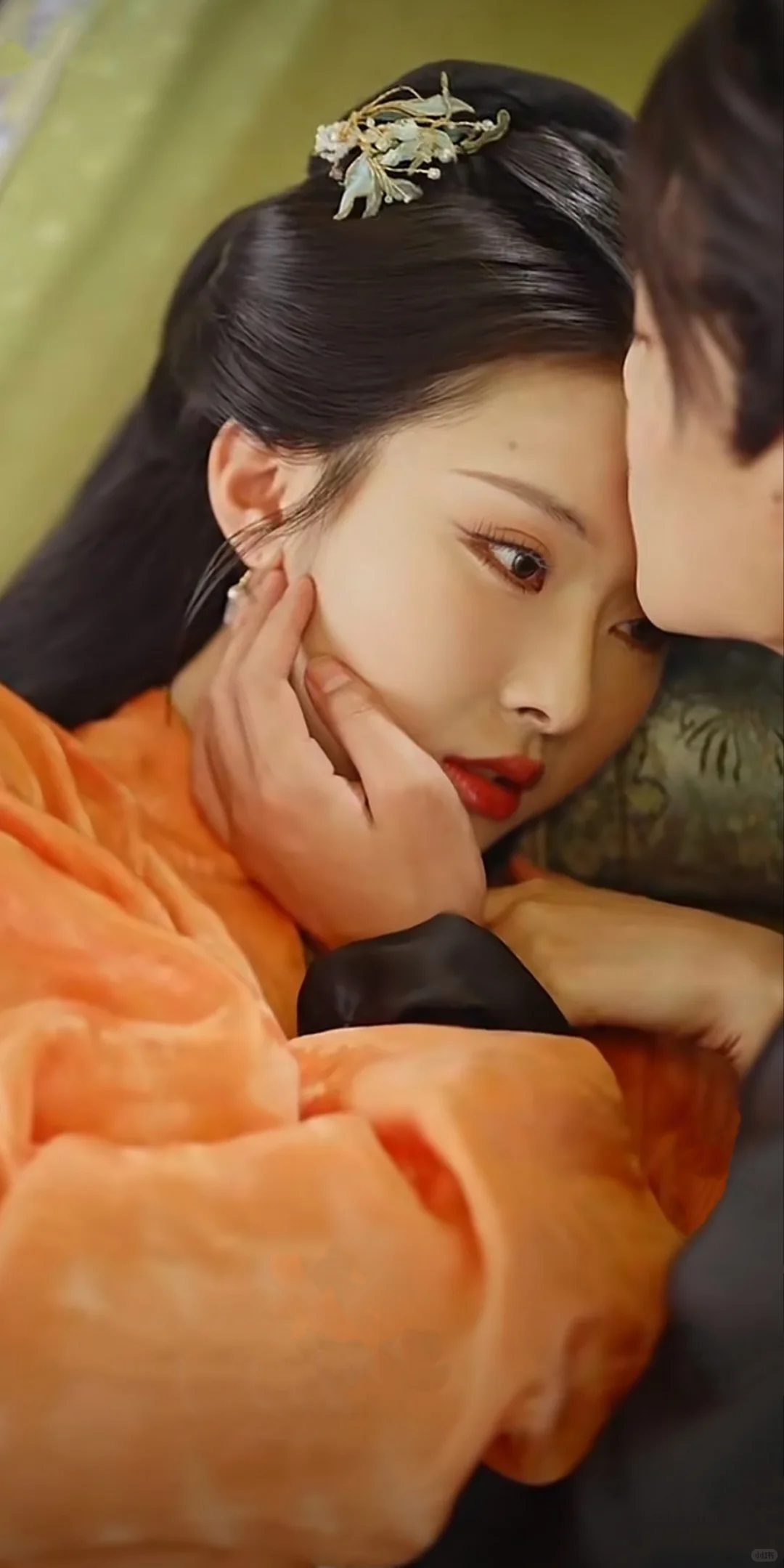 🍅🍆免费短剧 | 娇诱，一人分饰两角