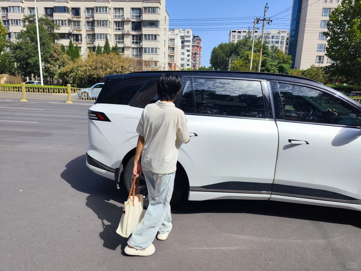 教你008音乐软件怎么选