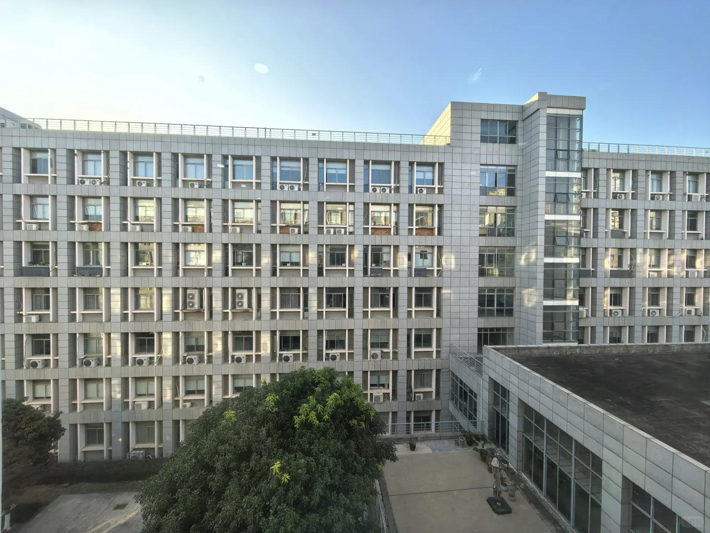 软件二期113平 2+1 格局 特价3500含物业