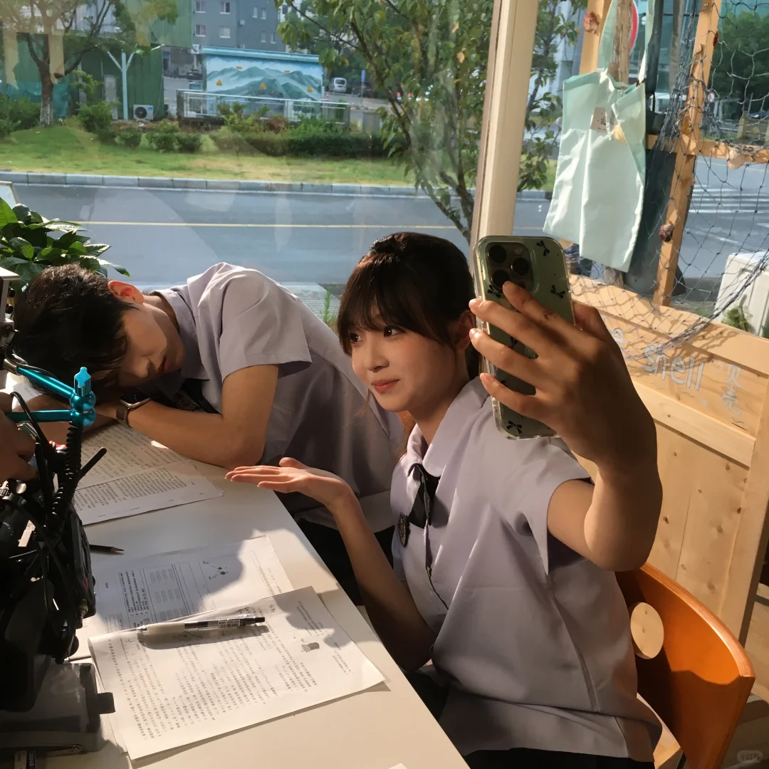 短剧《暗恋这件难过的小事》