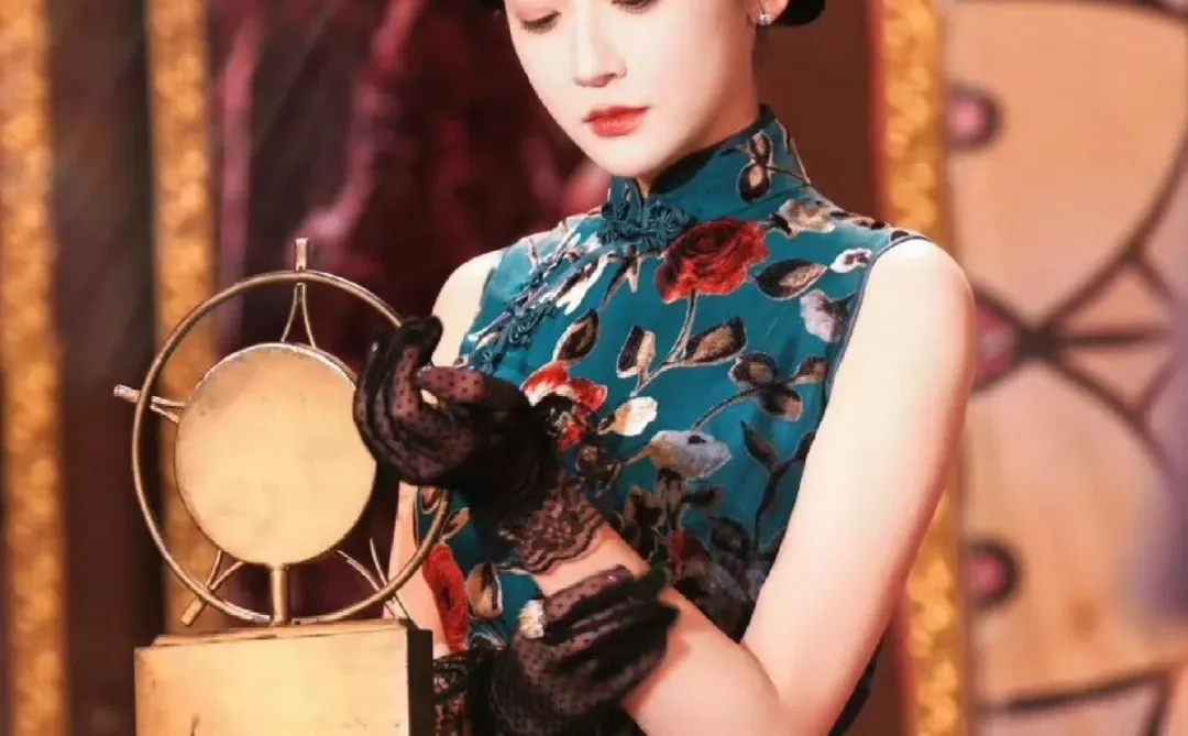 《督军如此多娇 》曾辉＆韩雨彤十三搭