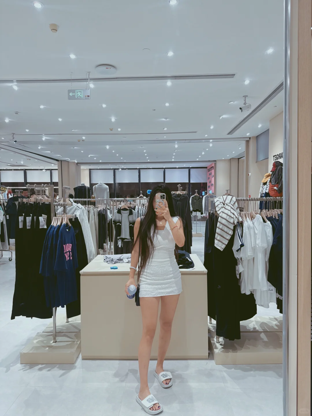 自己一個人去看电影啦🎬