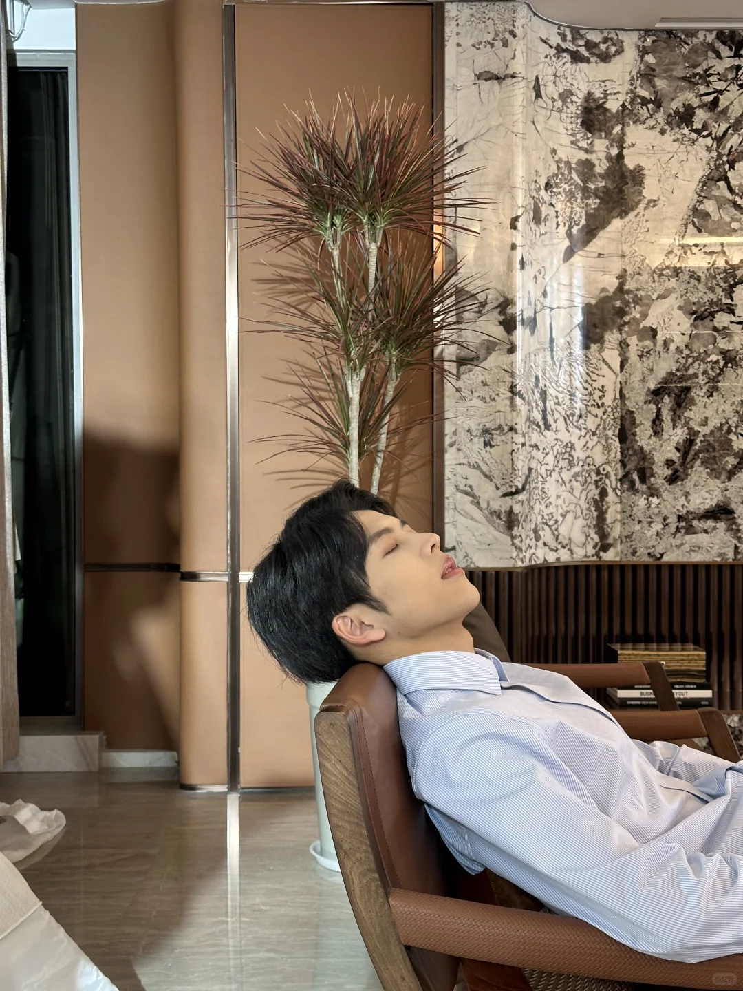 朋友说这是爹系少年感