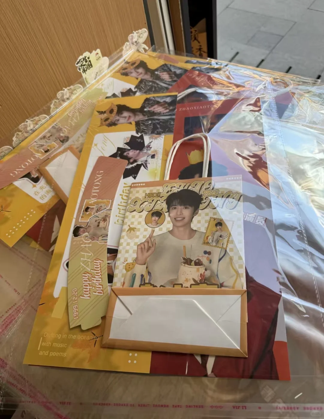 赵小童生日< 茶话弄免费领物料应援活动 >“></p>
<div data-v-610be4fa=\