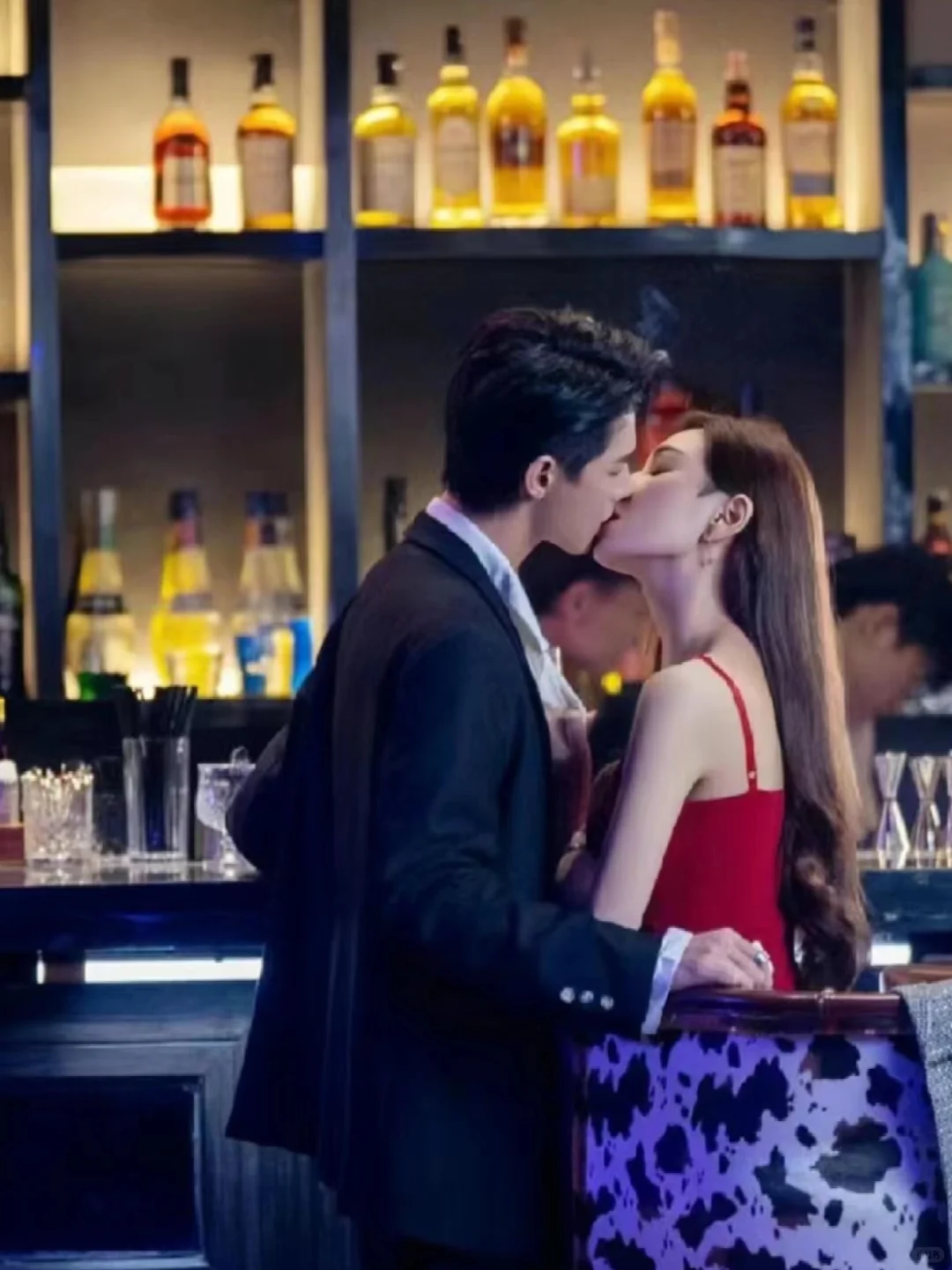 🔥甜到蛀牙！颜值高！吻戏多到报警的短剧