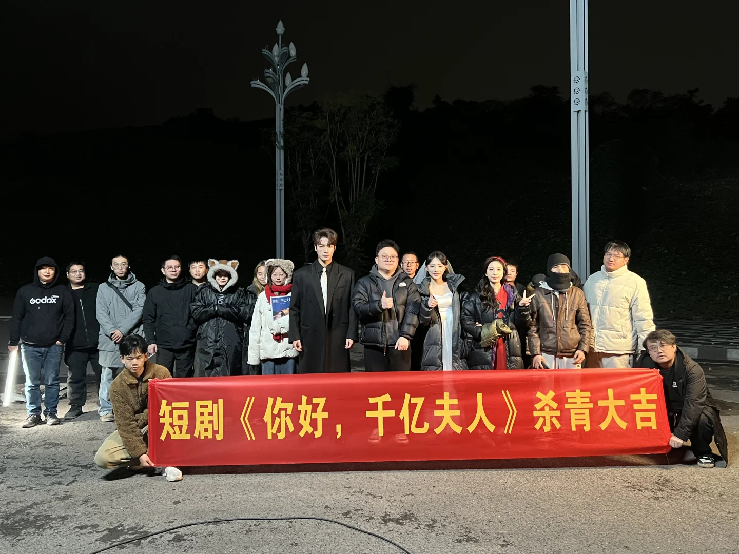 人们会不会抛弃传统电影电视剧？