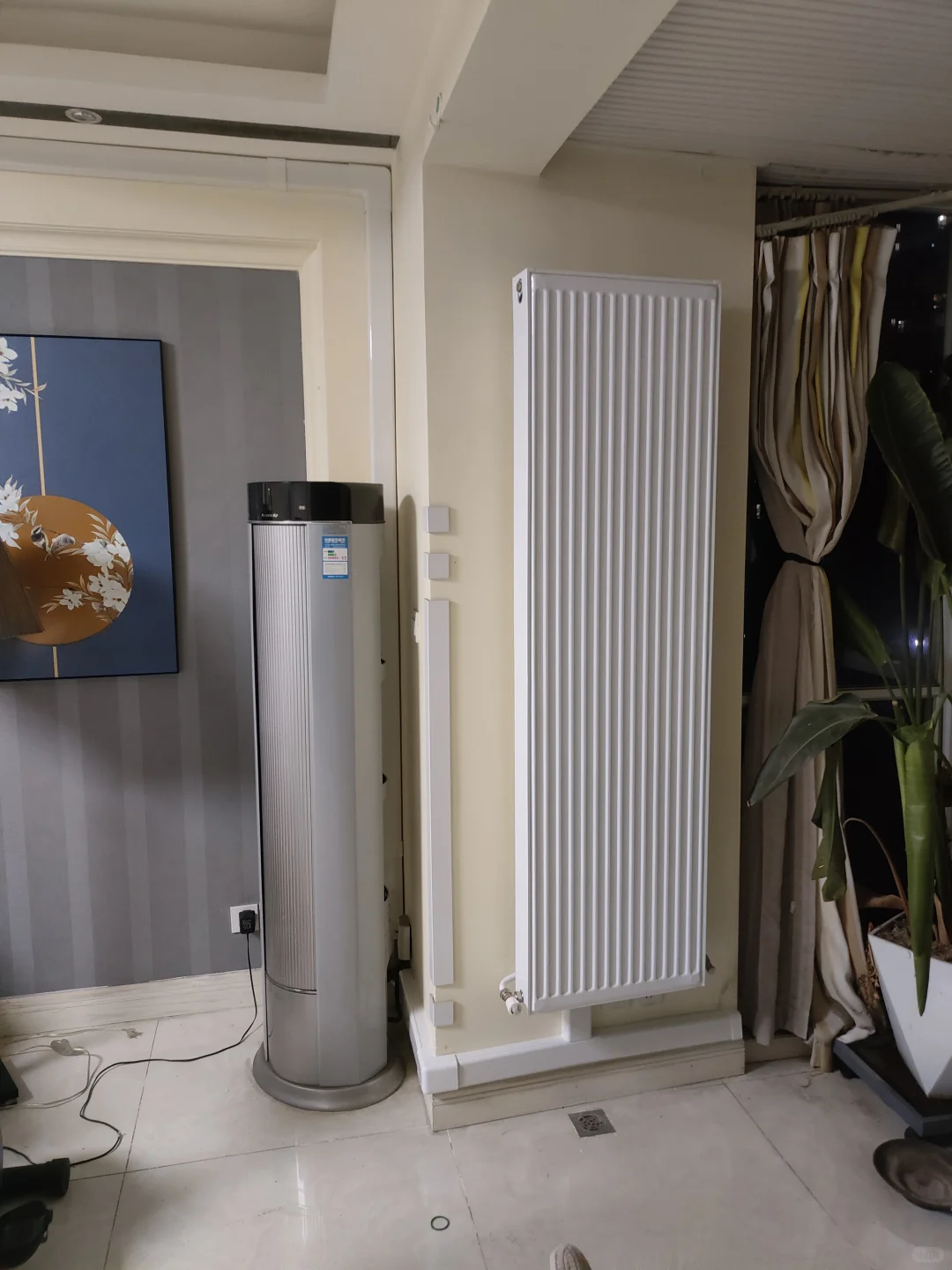 📺短剧：霸道猫咪🐈爱上暖气片