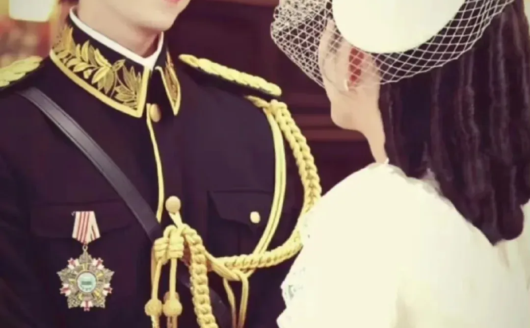 督军如此多娇，落日雨辉飒姐配娇夫，十星！