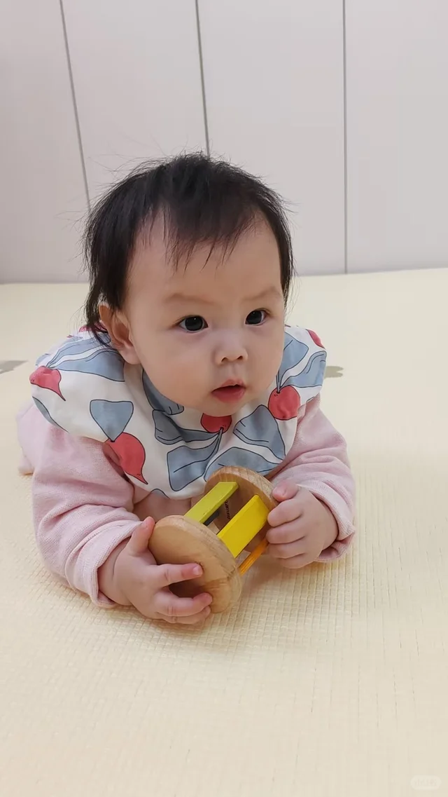 萌宝 宝宝成长记录 人间小可爱 露营装备