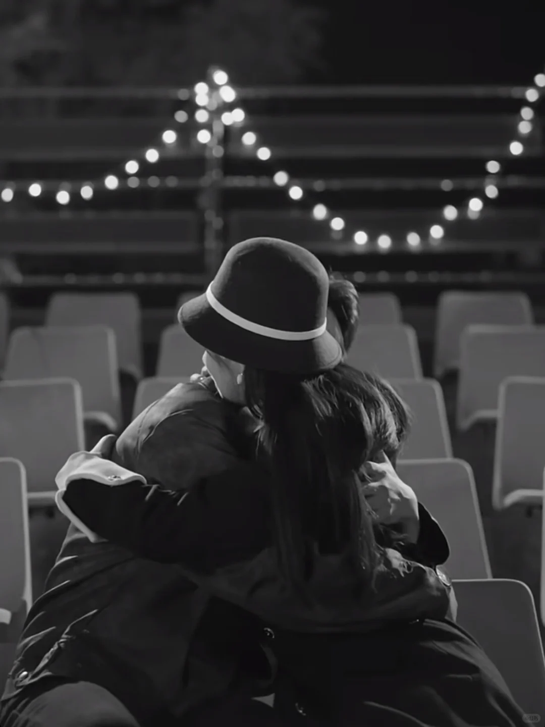 全剧没有亲亲但爱意就是浓烈得漫出屏幕