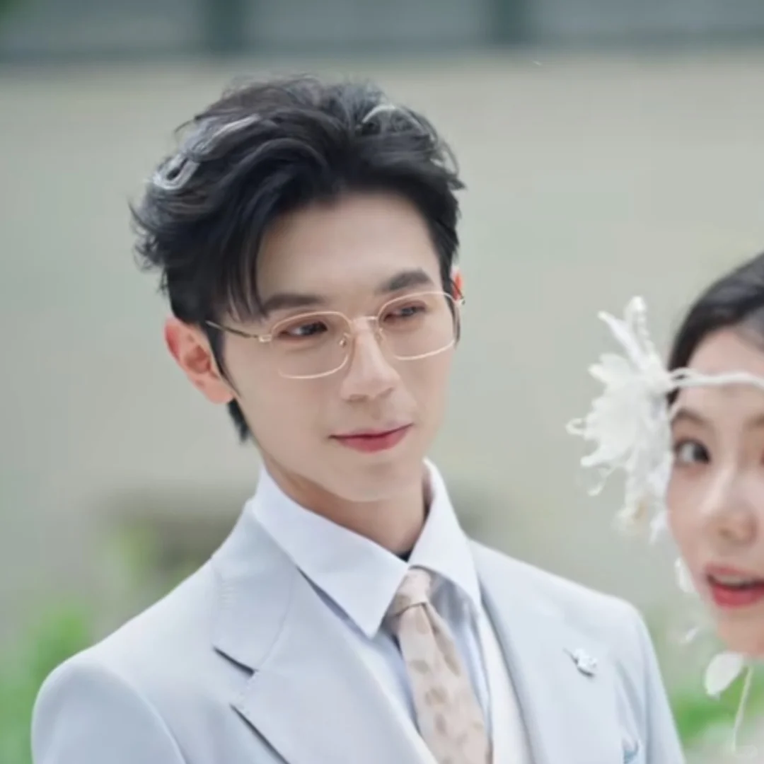 短剧推荐～“翻面哥”（赵冠宇）会翻面了