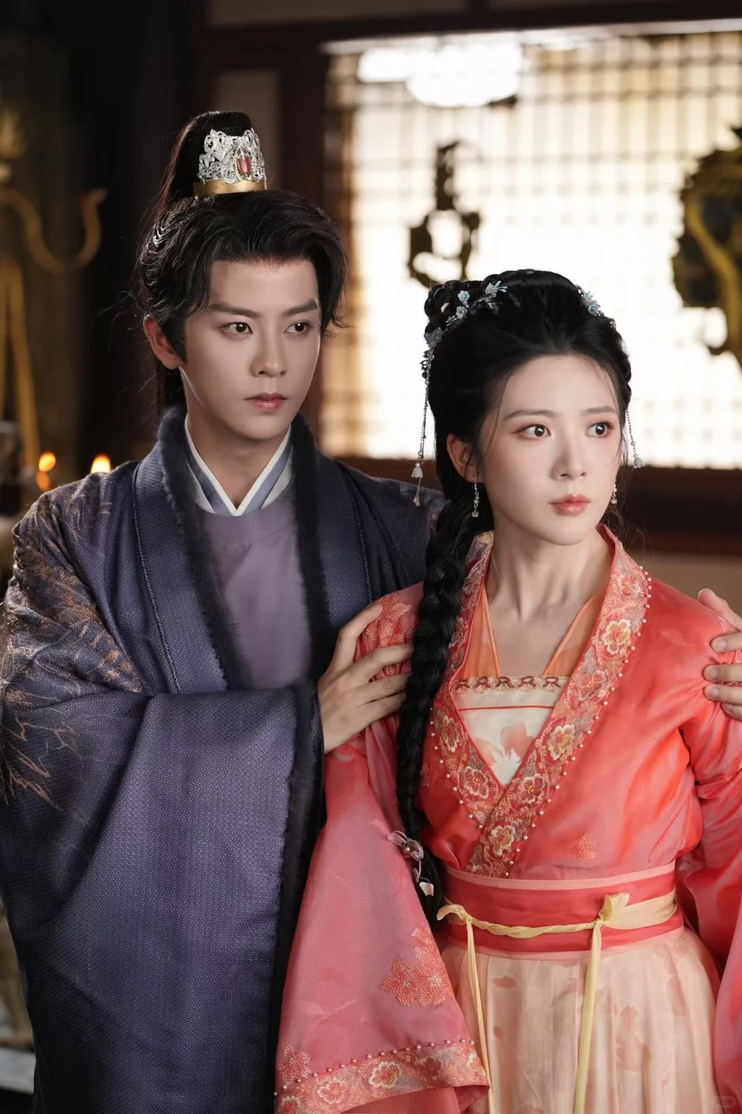 快来看好评如潮的《上京繁梦》！！！