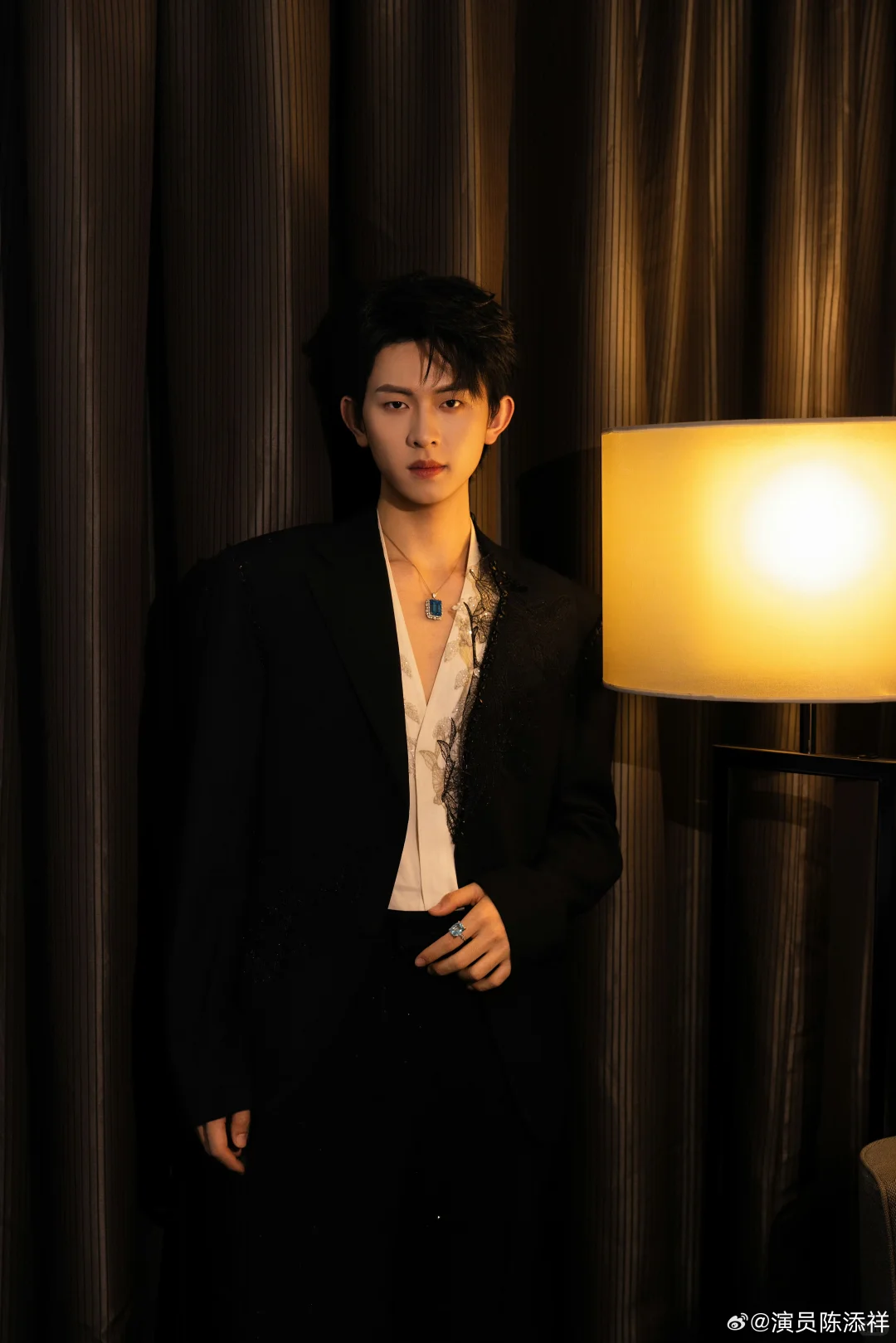 ✨剧查查之夜出发图