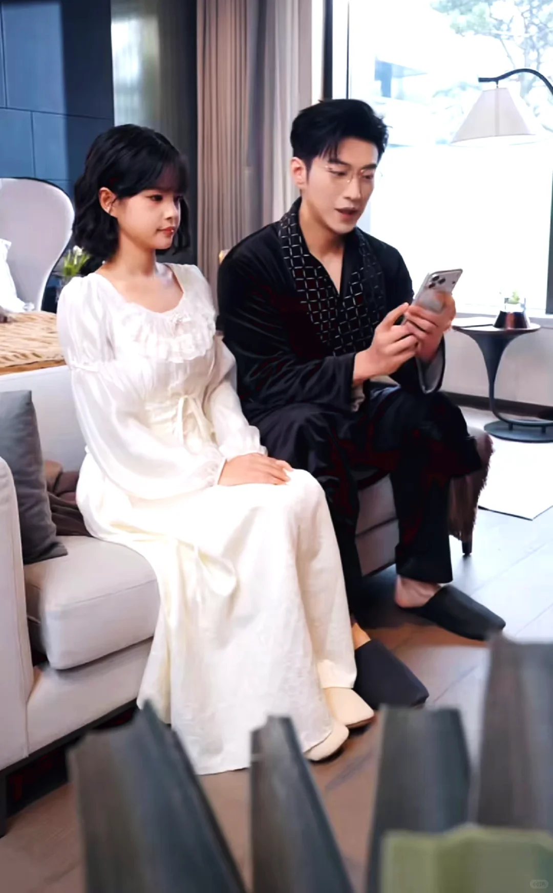 短剧伉俪于龙&杨伊璐深情演绎甜宠情爱剧！