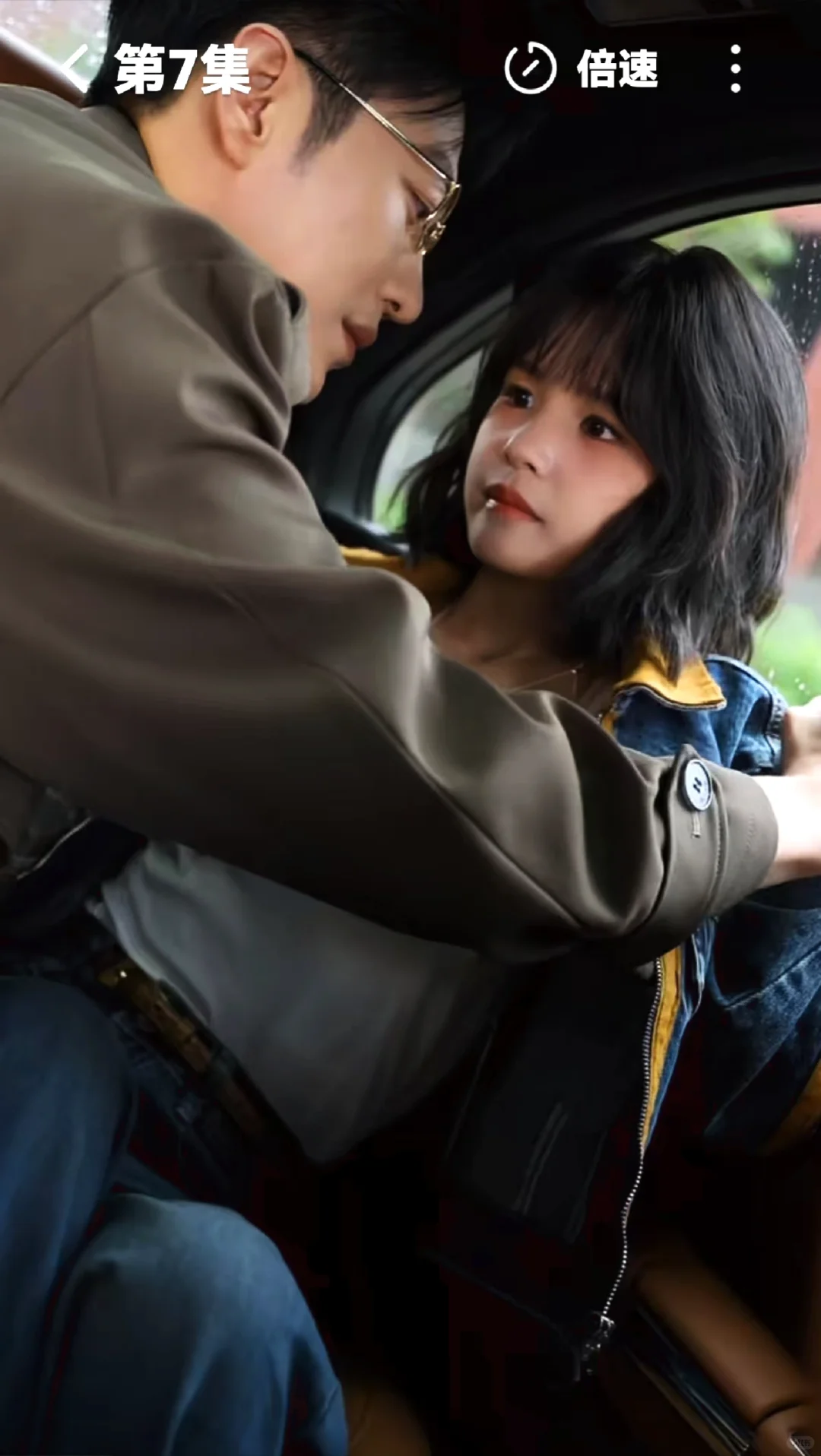 短剧伉俪于龙&杨伊璐深情演绎甜宠情爱剧！