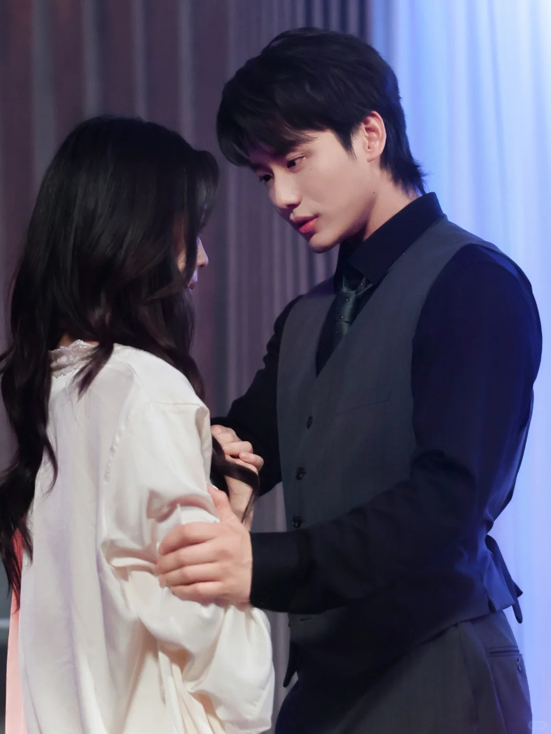 💕《栀栀屿归》第二波剧照掉落～