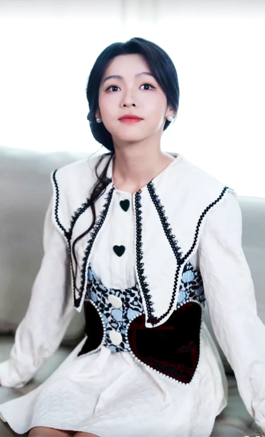 😍只用三分乖，她搞定所有！