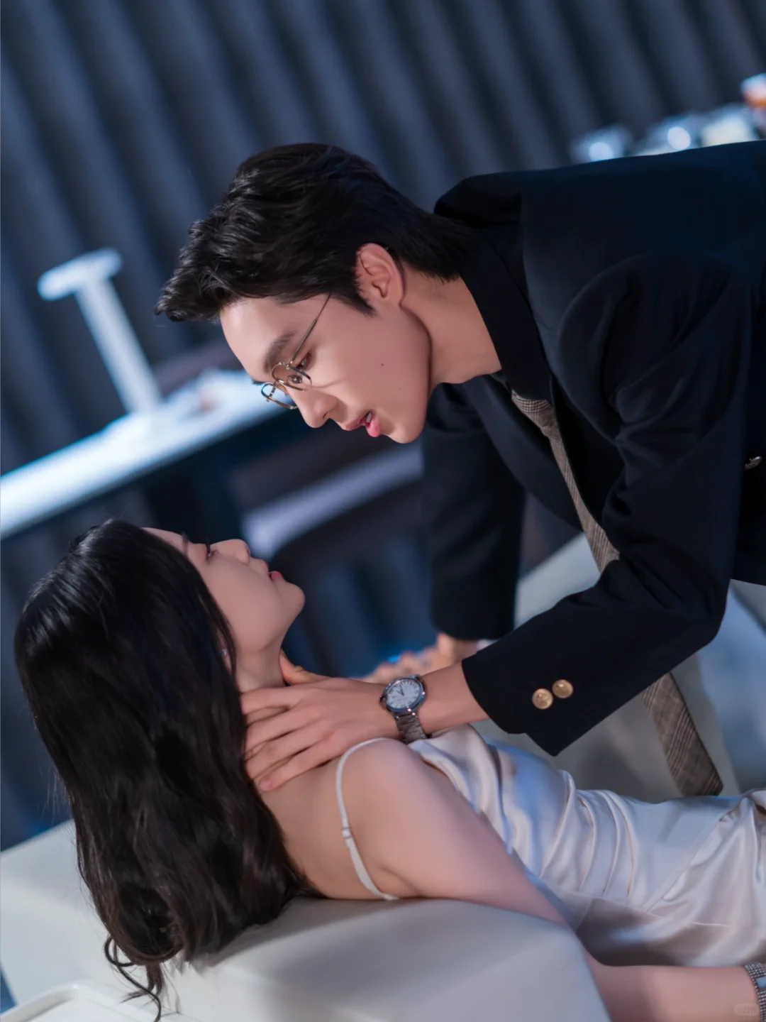 救命🆘男女主的嘴一集也没分开过 ，太上头❗