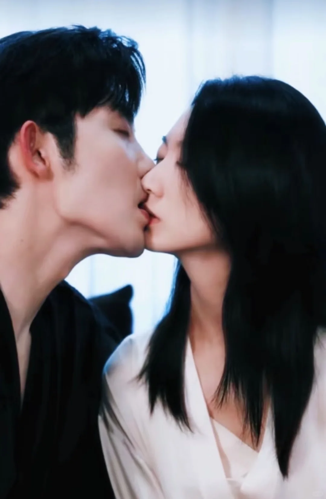 腹黑克制的34岁❤️直球萌妹20岁，巨甜💘